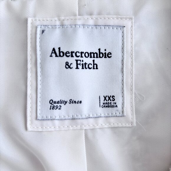 Abercrombie & Fitch Collarless Cropped Tweed Jacket - Picture 8 of 8